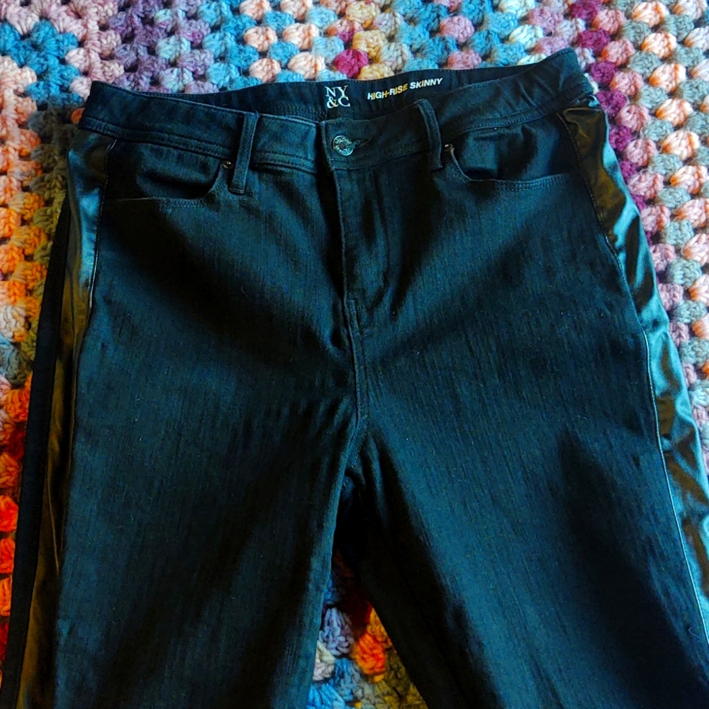 Black skinny jeans